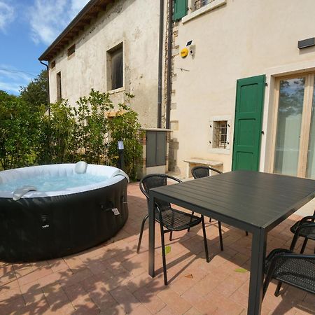 Residence Corte Bellebarbe Rivoli Veronese エクステリア 写真